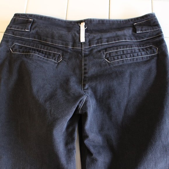 AJ ARMANI BLACK JEANS WOMENS SIZE 27 - Picture 4 of 7